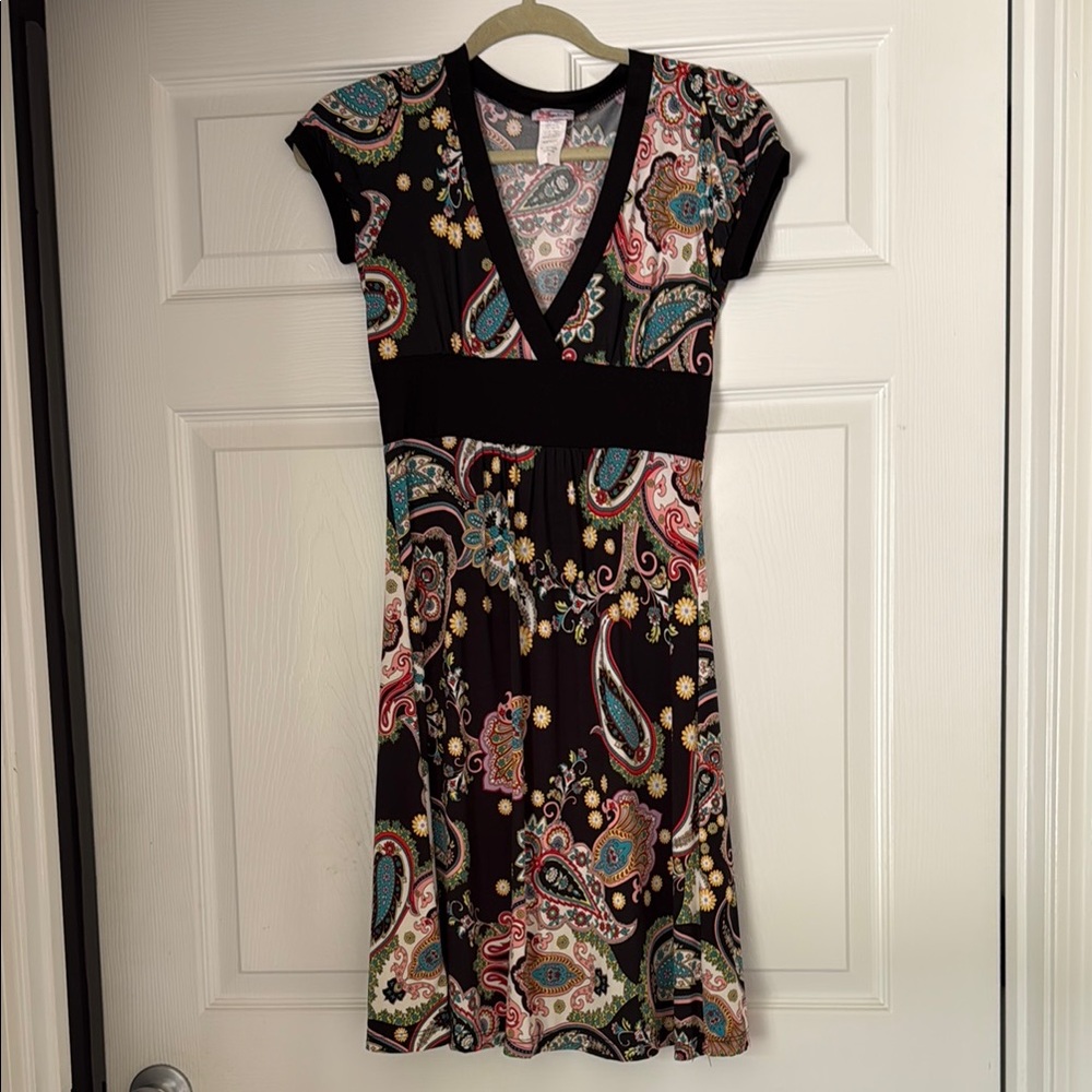 Lipstick Boutique Paisley print Cap Sleeve Midi Dress